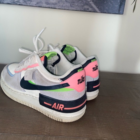 airforce 1s - Picture 4 of 5